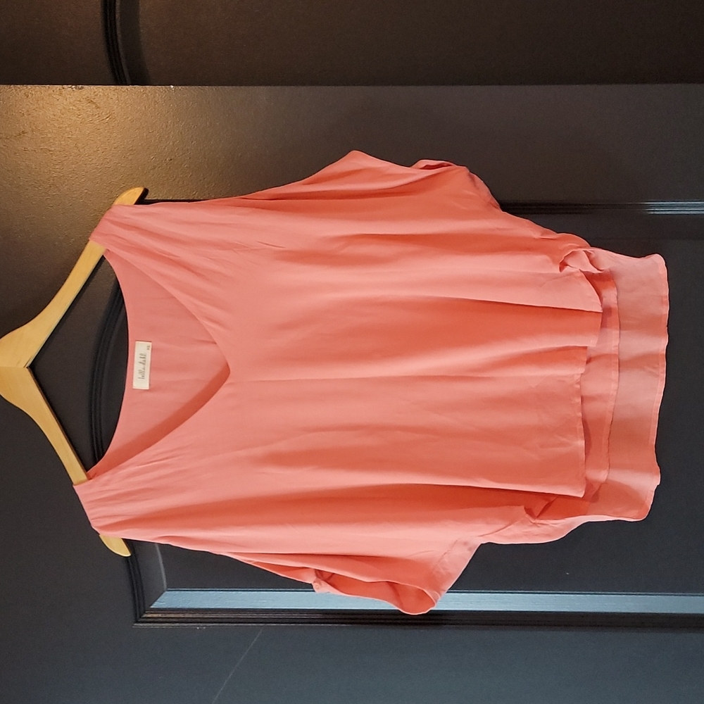 Bella Dahl drop shoulder top